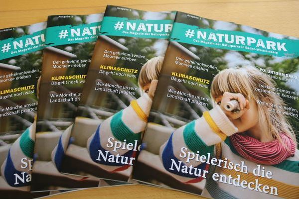 Titelbild der neuen Ausgabe des Magazins #Naturpark  © AG Naturparke Baden-Württemberg